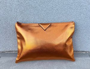 Amazing clutch