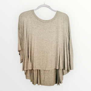 RELAXED FIT GREY TOP