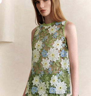 B Embroidery Gradient NoTop