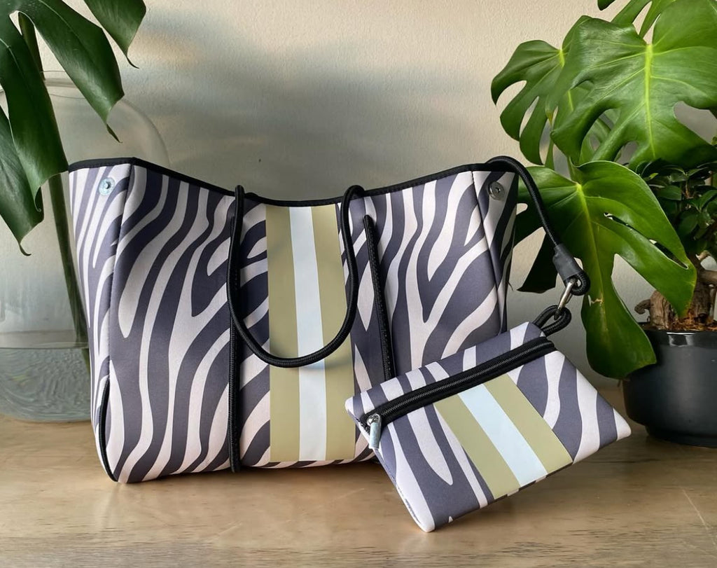 The perfect Light Weight Tote