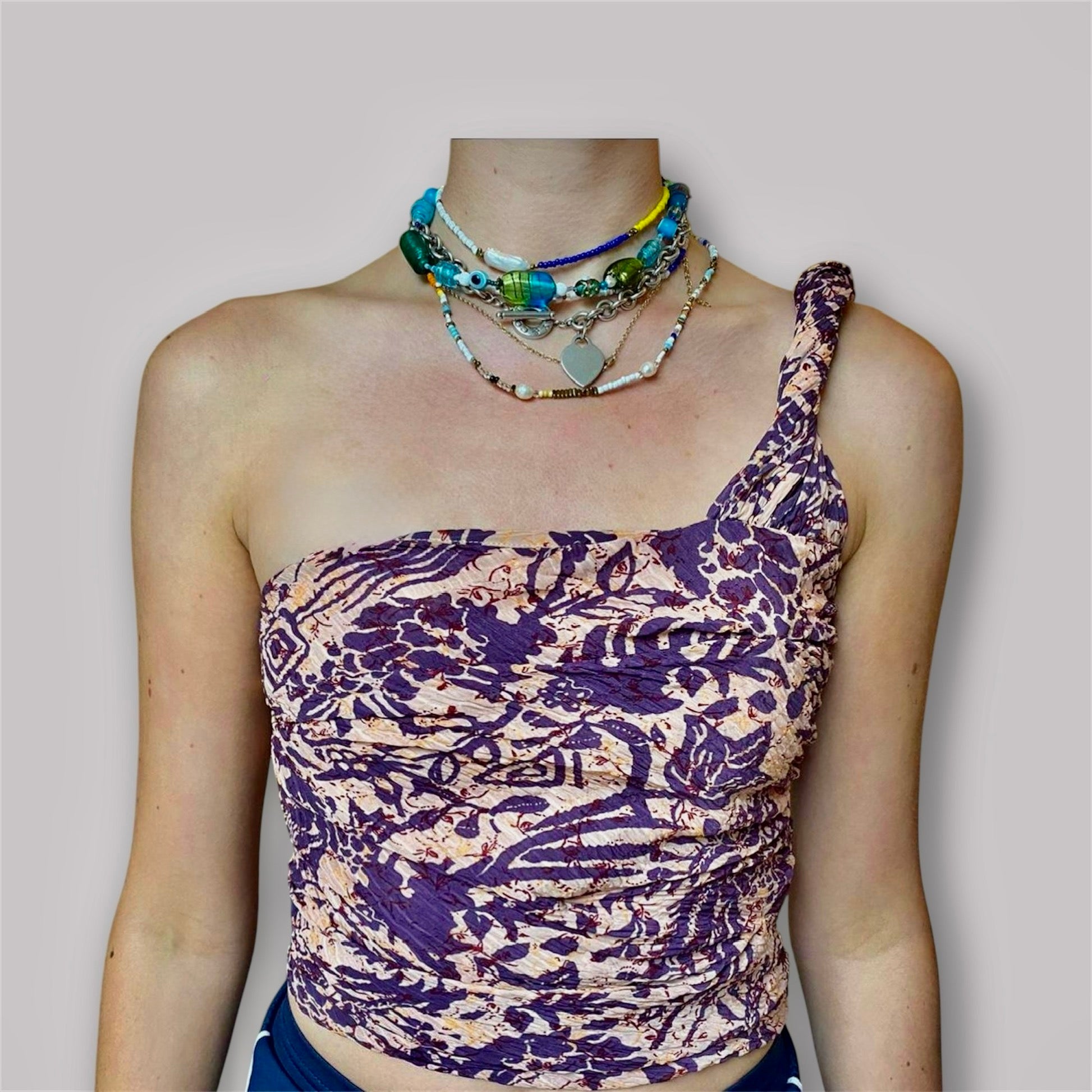 Sassy asymmetric top