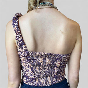 Sassy asymmetric top